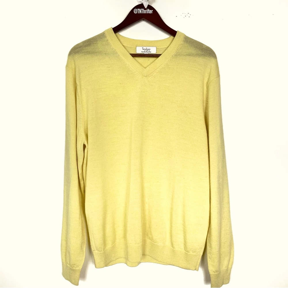 Turnbury Men’s Extra Fine Merino Wool V Neck Sweater Large Pale Yellow Cozy Fall